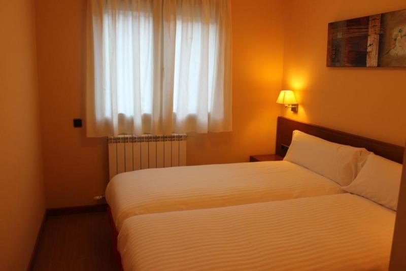 Apartamentos Costarasa