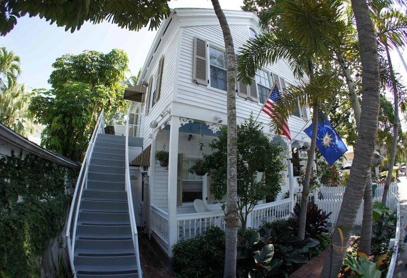 مبيت وإفطار Seascape Tropical Inn