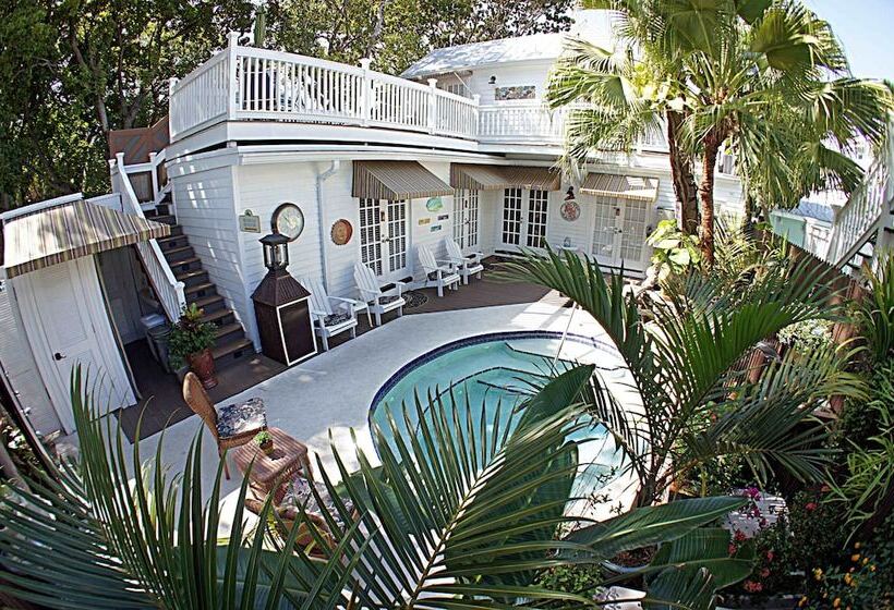 مبيت وإفطار Seascape Tropical Inn