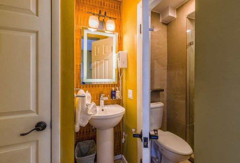 مبيت وإفطار Seascape Tropical Inn