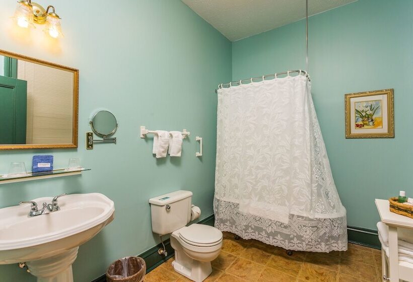 צימר Spencer House Inn