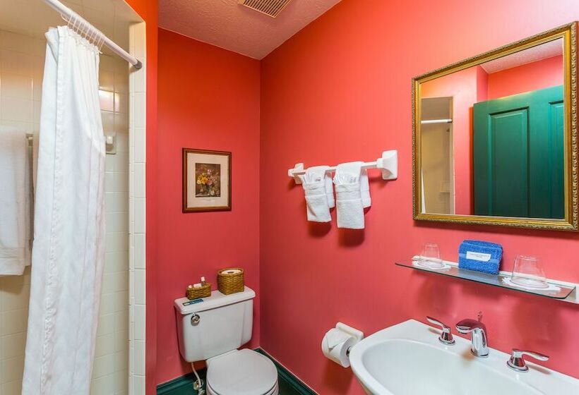 צימר Spencer House Inn