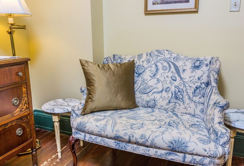 צימר Spencer House Inn