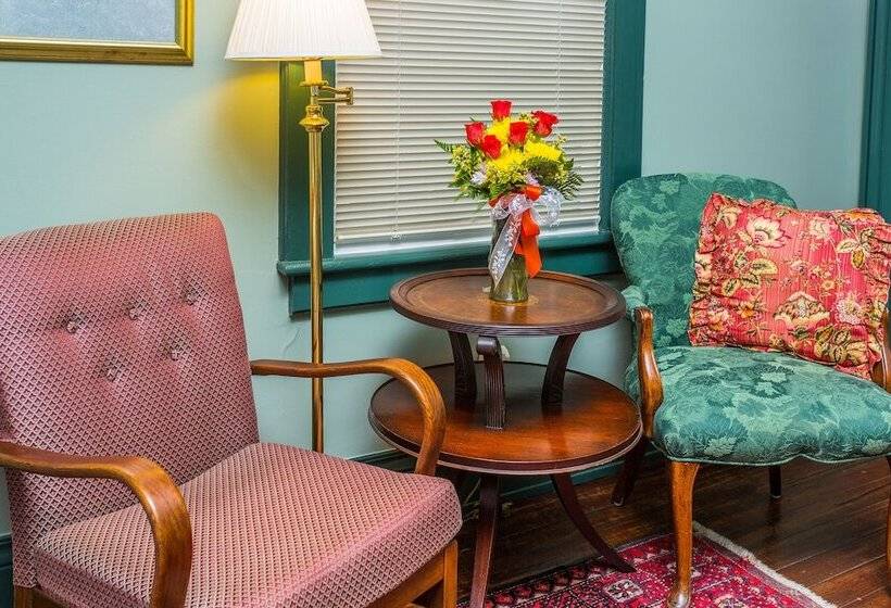 צימר Spencer House Inn