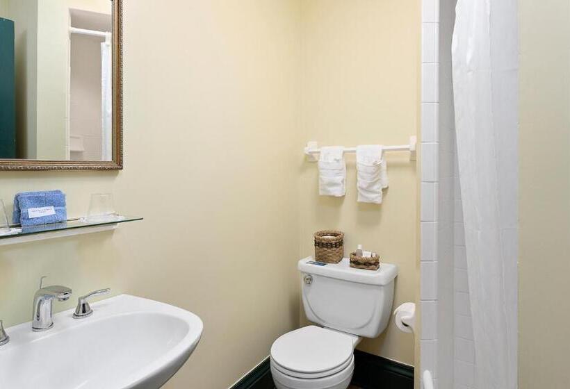 צימר Spencer House Inn