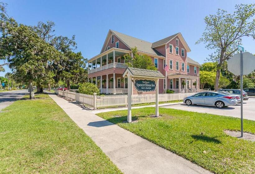 住宿加早餐  Spencer House Inn