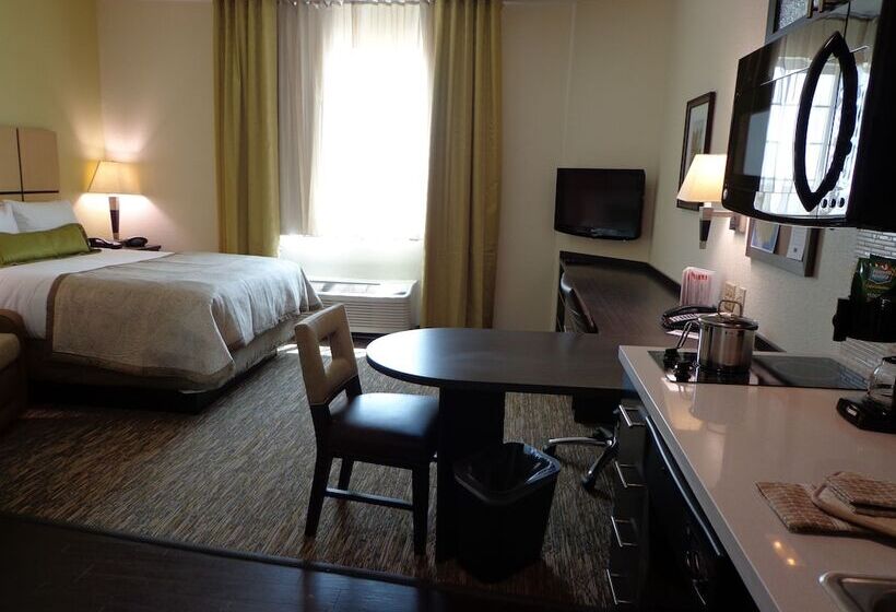 Candlewood Suites Odessa, An Ihg