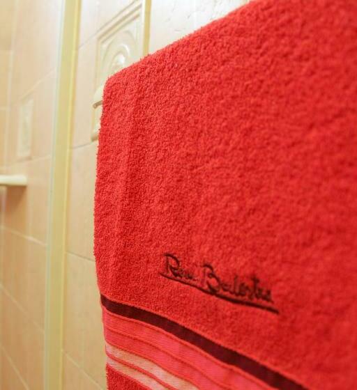 Exedra Holiday House