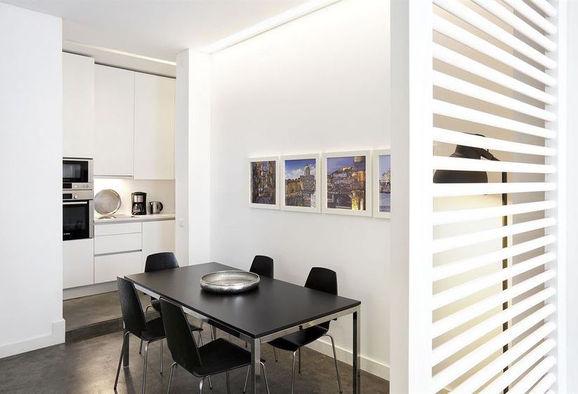 Hello Lisbon Santa Apolonia