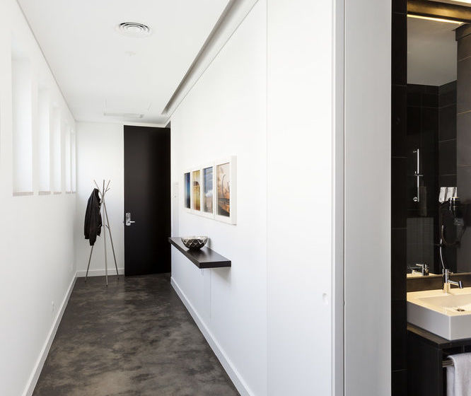 Hello Lisbon Santa Apolonia