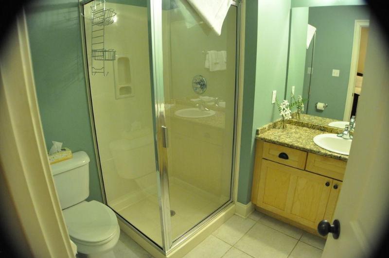 فندق 30a Inn & Suites