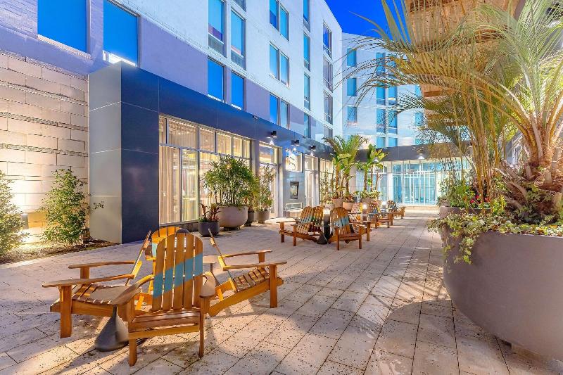 فندق Aloft Jacksonville Tapestry Park
