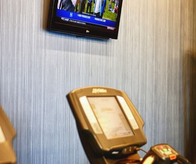 בית מלון כפרי Aloft Miami Doral