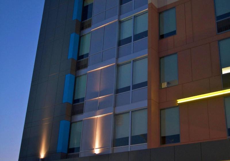 Отель Aloft Tulsa