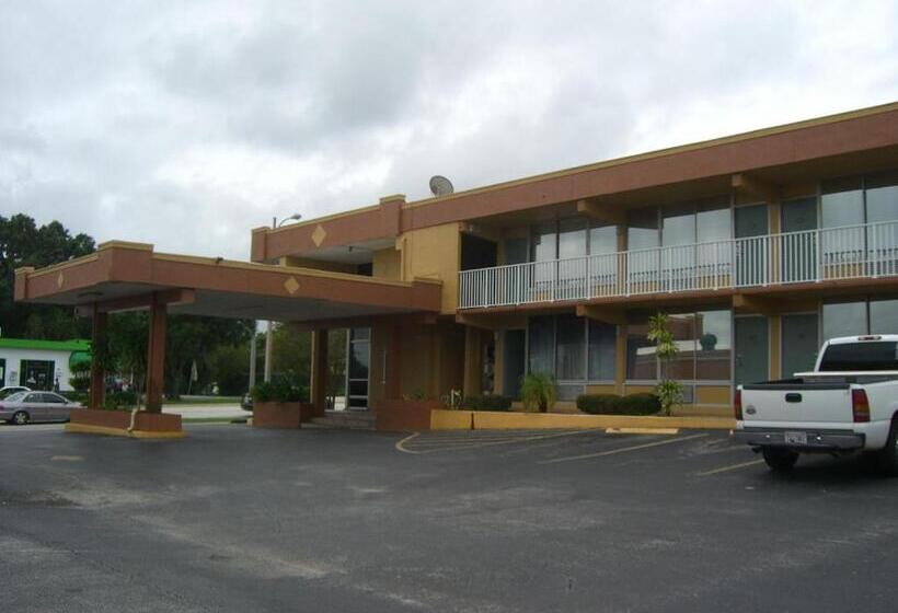 בית מלון כפרי America S Best Inn & Suites Lakeland