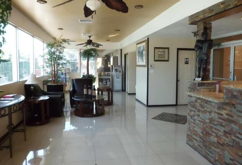 בית מלון כפרי America S Best Inn & Suites Lakeland