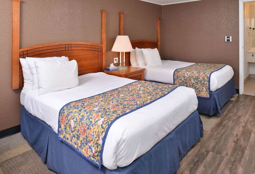 Отель Americas Best Value Inn & Suites Jackson