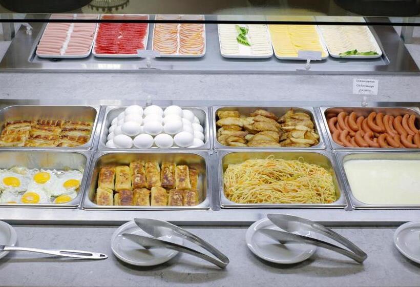 호텔 Ani Central Inn