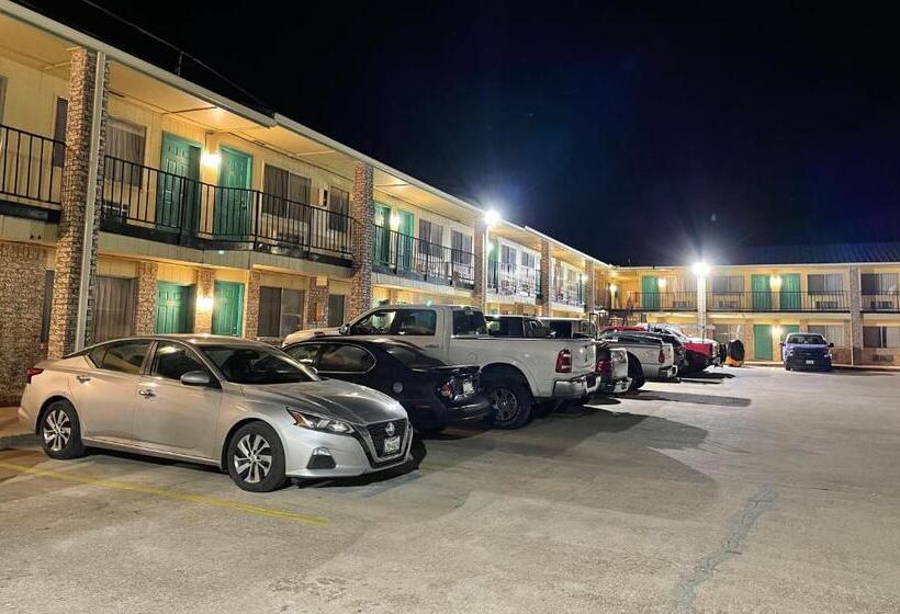 فندق Antilley Inn