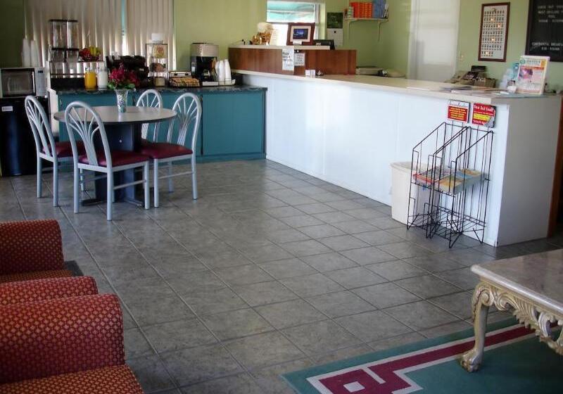 فندق Antilley Inn