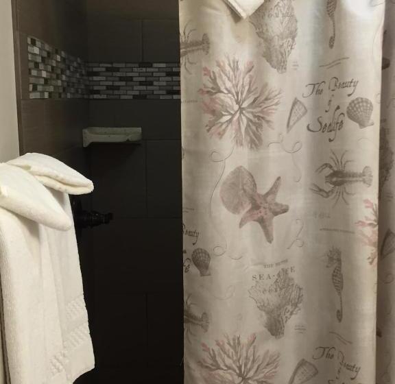 فندق Beach Bungalow Inn And Suites