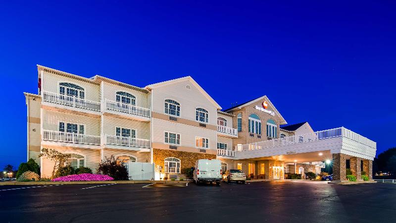 호텔 Best Western Plus Dutch Haus Inn And Suites