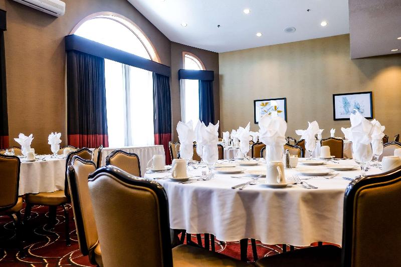 فندق Best Western Plus Dutch Haus Inn And Suites