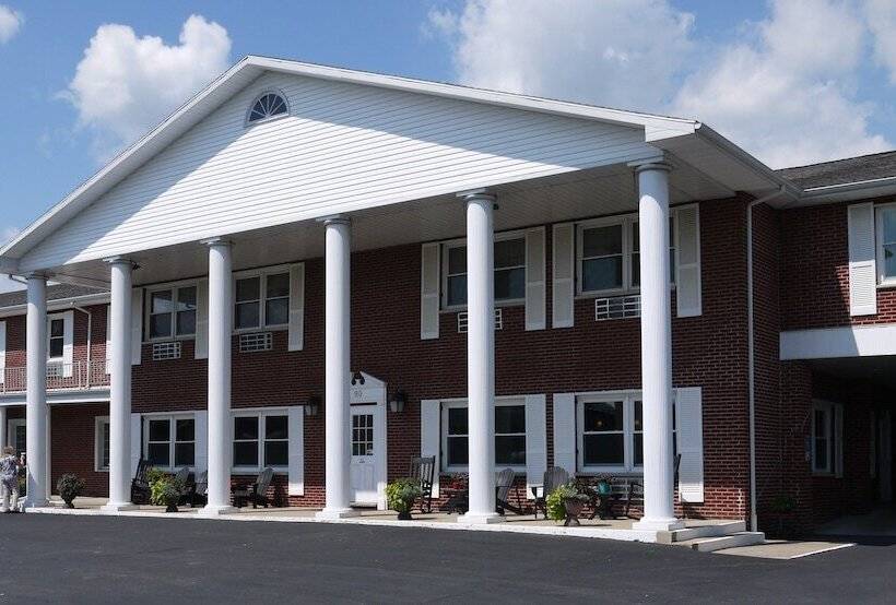 호텔 Bicentennial Inn