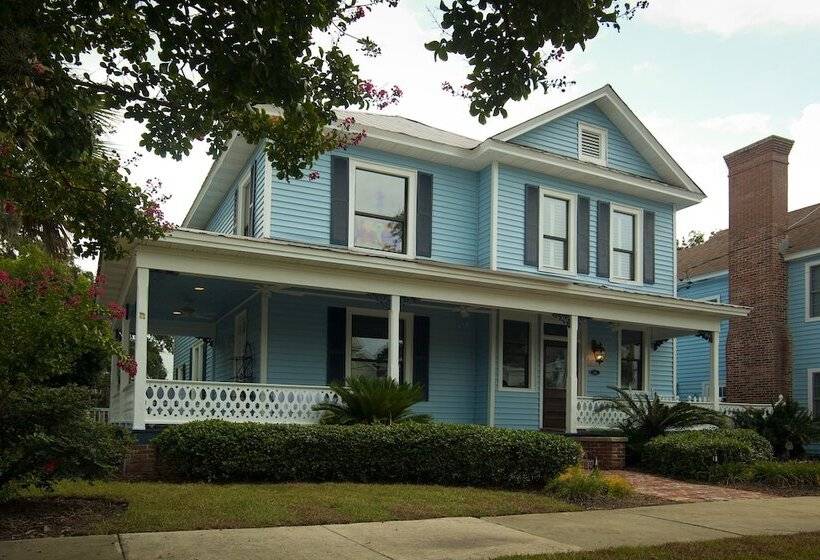 فندق Blue Heron Inn