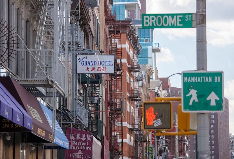 هتل Bowery Grand