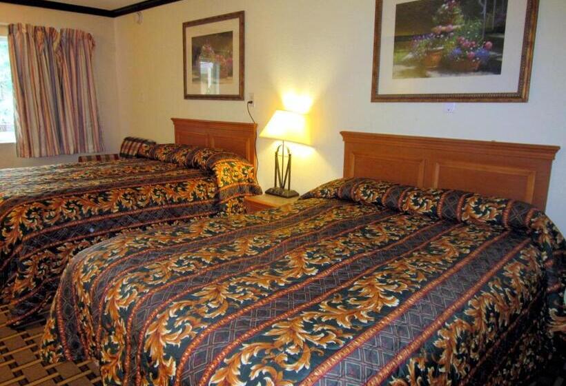 בית מלון כפרי Budget Host Inn