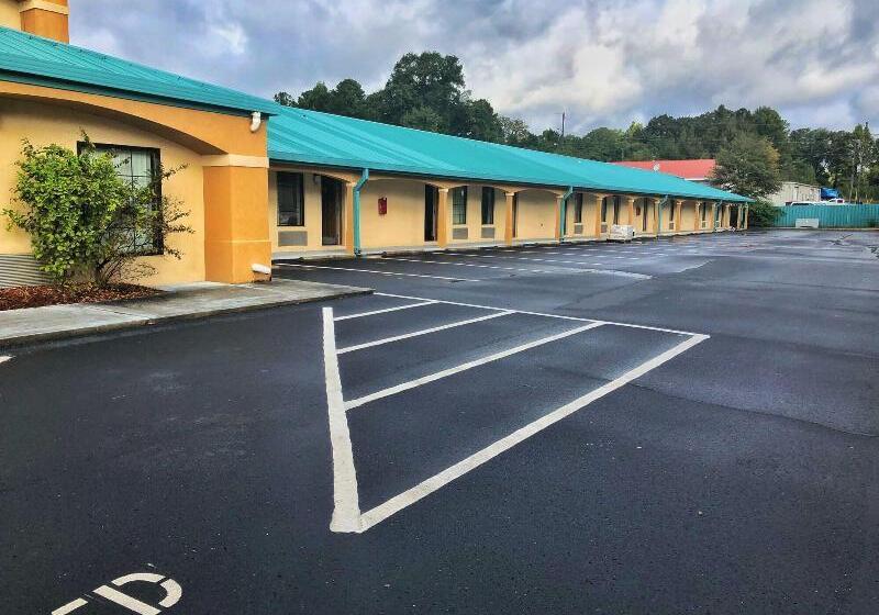 Отель Budget Inn