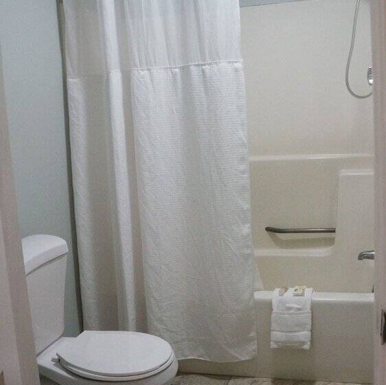 فندق Classic Motor Lodge Providence   West Greenwich