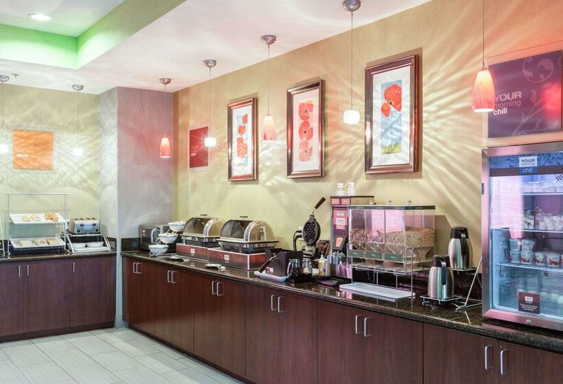 هتل Comfort Suites Greenville