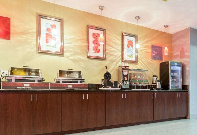 هتل Comfort Suites Greenville