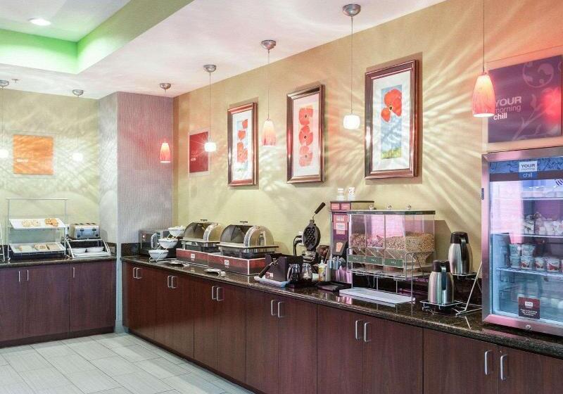 هتل Comfort Suites Greenville