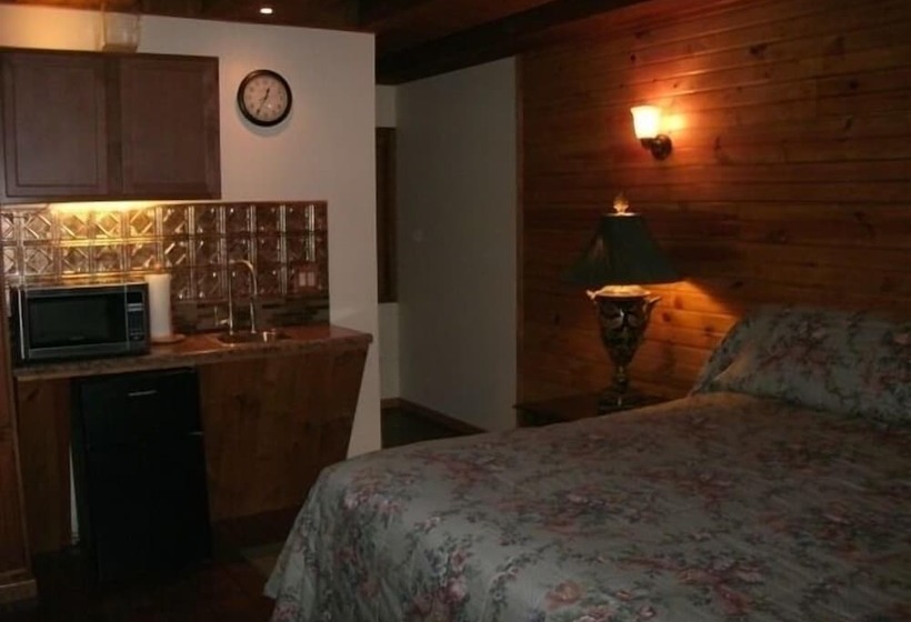 فندق Cool Springs Inn