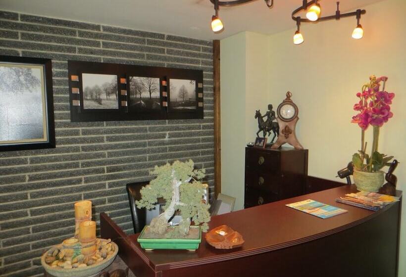 فندق Cool Springs Inn