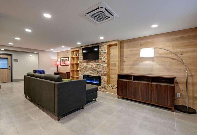 فندق Country Inn & Suites By Radisson, Pierre, Sd