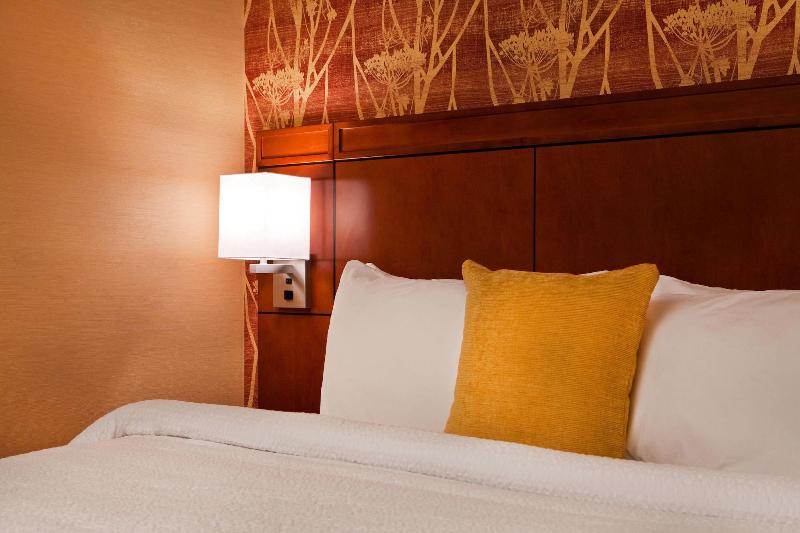 호텔 Courtyard By Marriott Syracuse Downtown At Armory Square