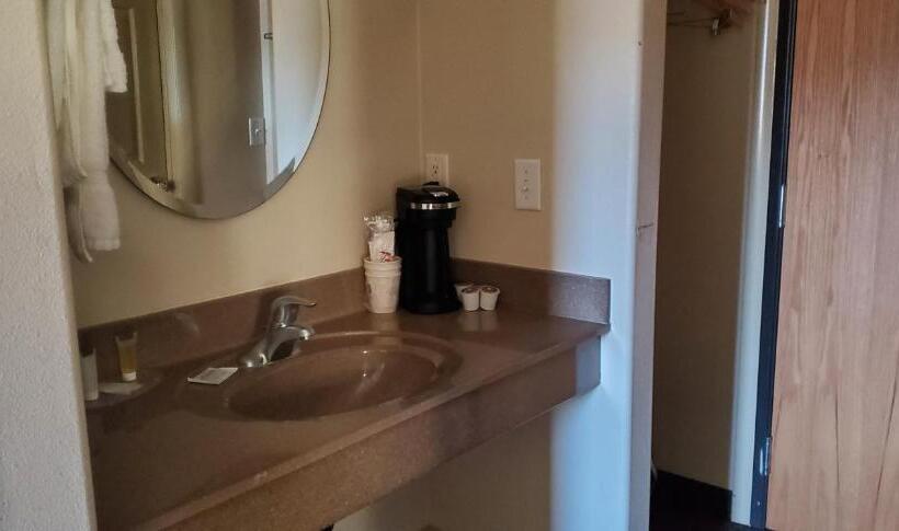 호텔 Days Inn By Wyndham Beaver