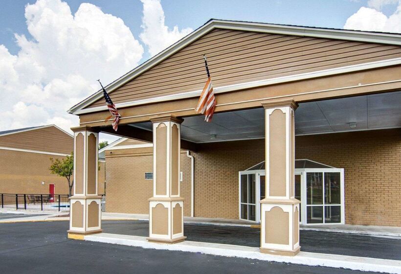فندق Econo Lodge Pine Bluff