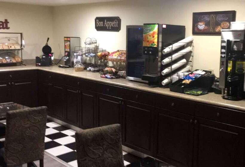 Evangeline Downs Hotel, Ascend Hotel Collection