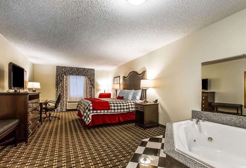 Evangeline Downs Hotel, Ascend Hotel Collection