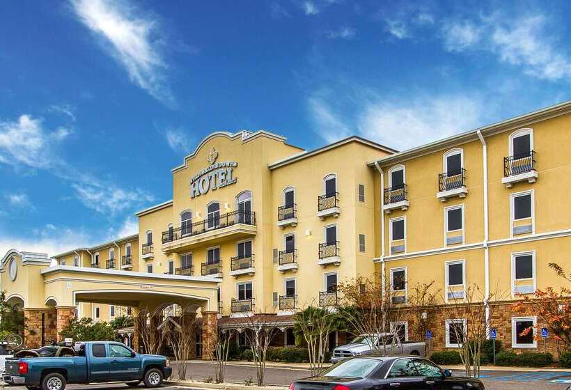 Evangeline Downs Hotel, Ascend Hotel Collection