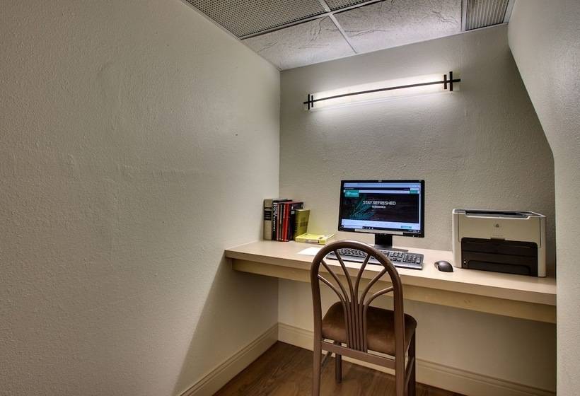 호텔 Everspring Inn