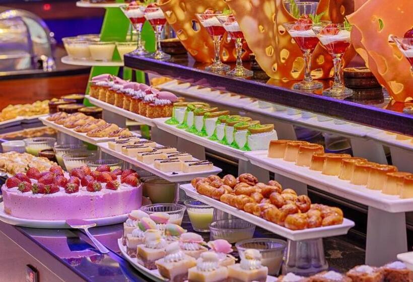 فندق Golden Rock Beach