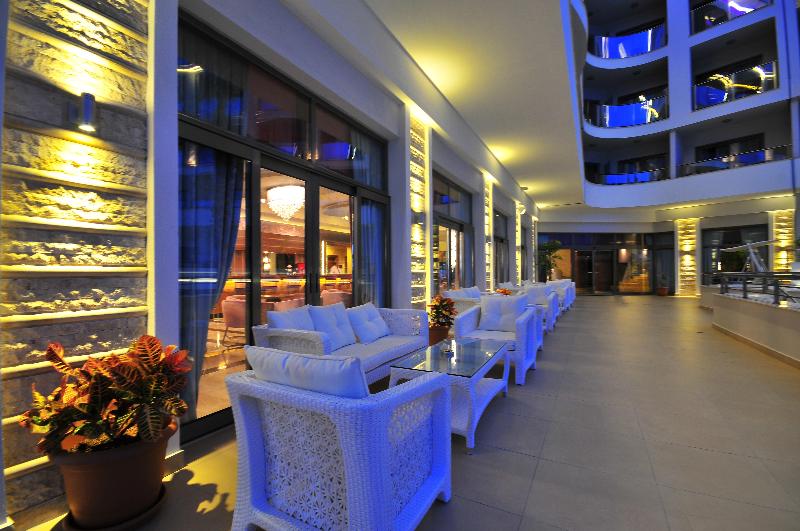 فندق Golden Rock Beach