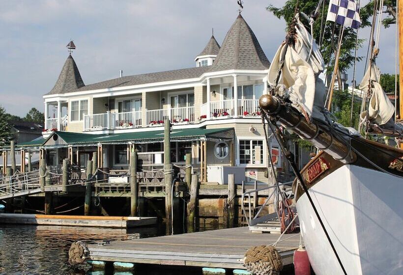 酒店 Grand Harbor Inn