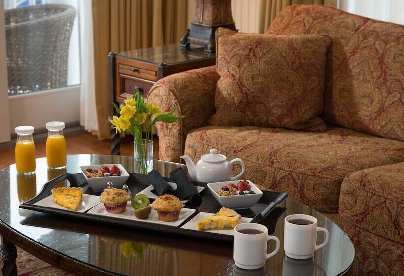 酒店 Grand Harbor Inn